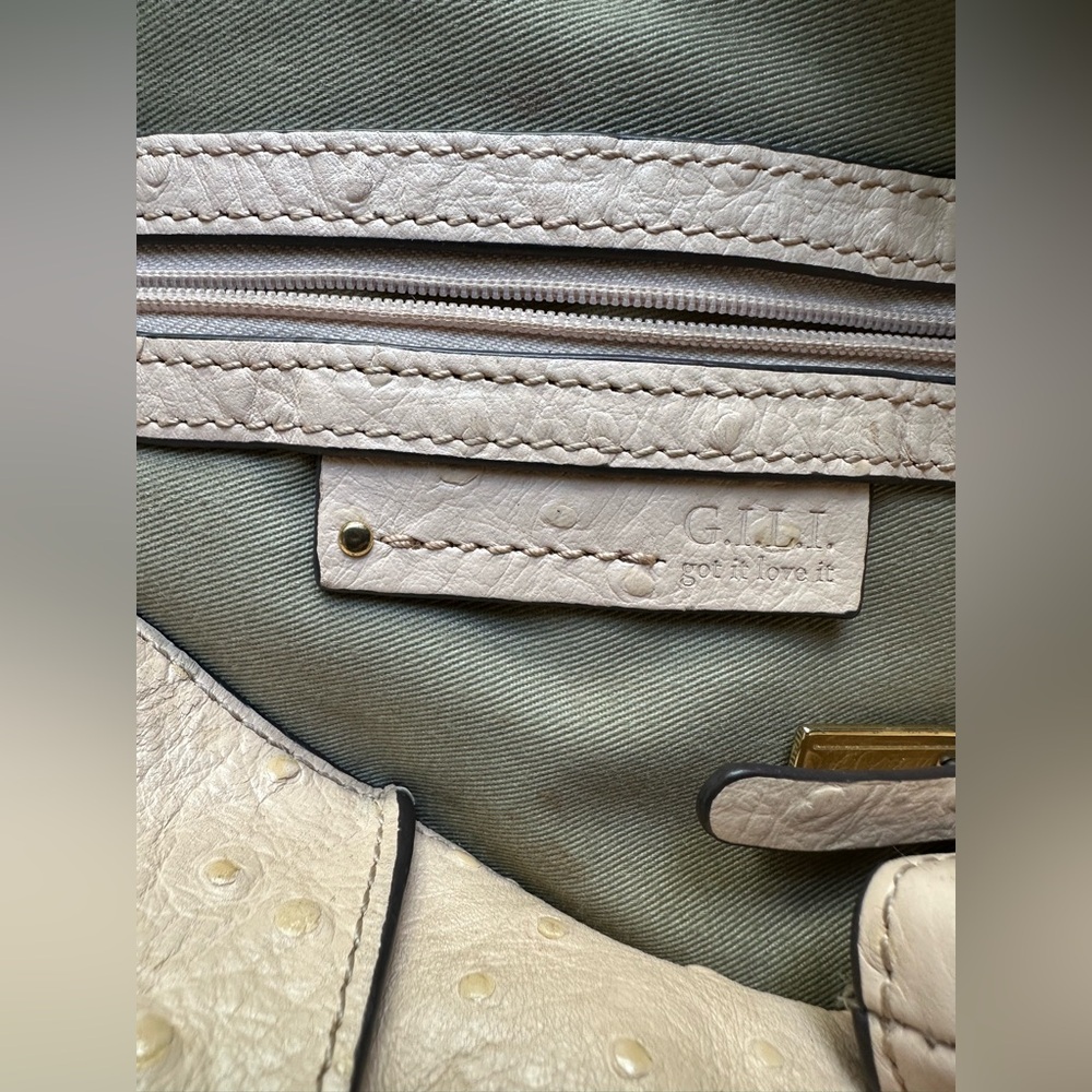 G.I.L.I. Pale Peach  Ostrich Embossed Leather Hobo Bag with Tassel - Picture 8 of 12